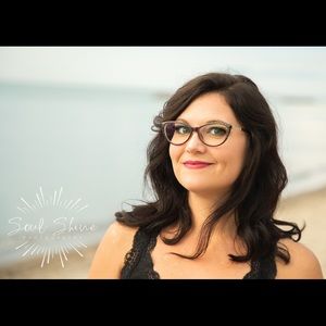 Meet your Posher, Kara